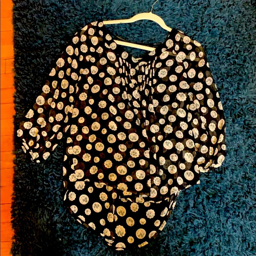 Black with design blouse